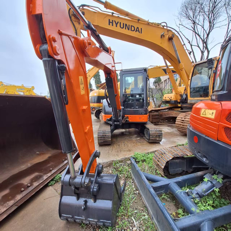 Hitachi ZX50 Excavator - Ekskavator perayap: gambar 3 Hitachi ZX50 Excavator - Ekskavator perayap: gambar 3