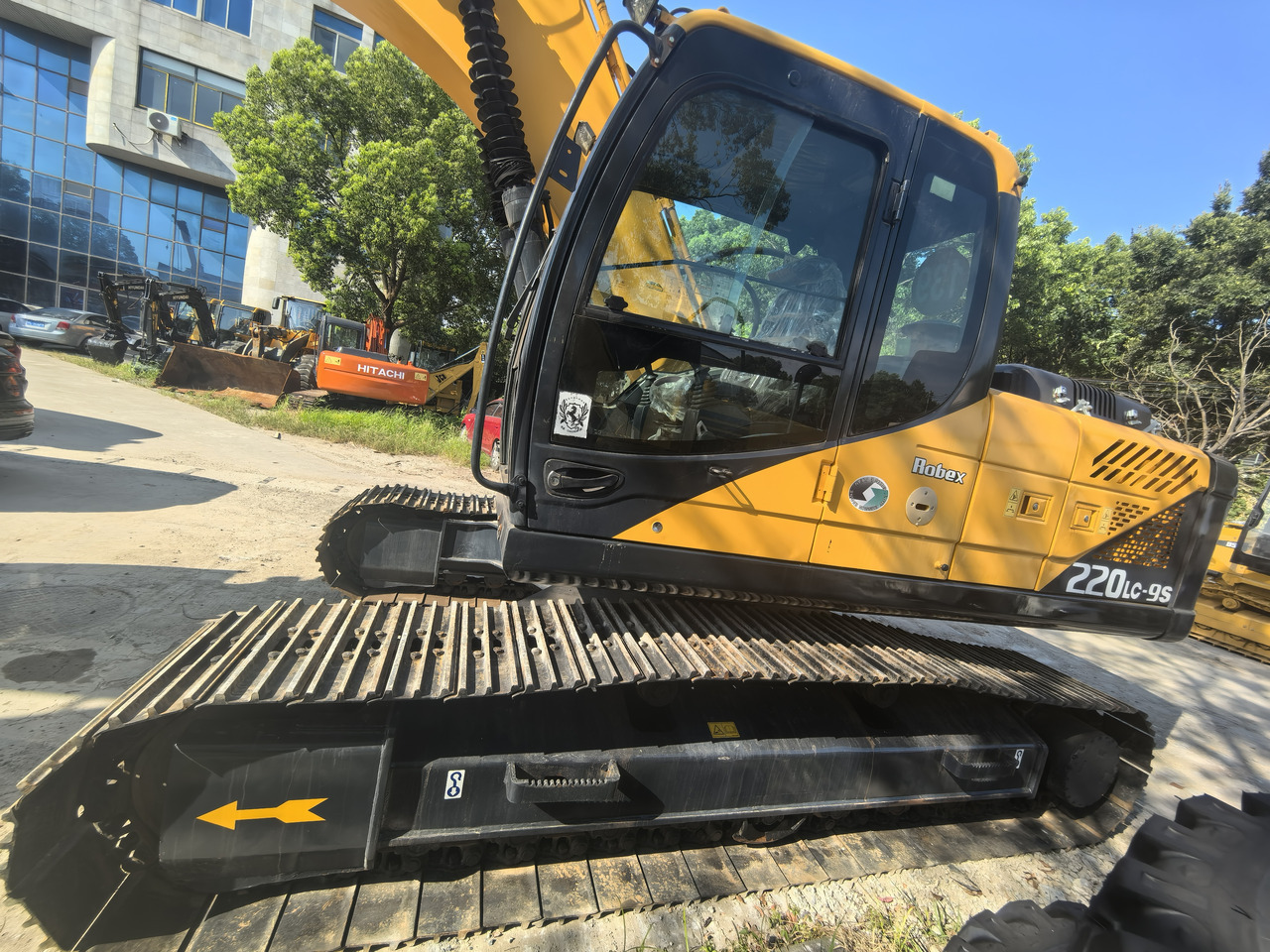 Hyundai 220lc-9s excavator - Ekskavator roda: gambar 1 Hyundai 220lc-9s excavator - Ekskavator roda: gambar 1