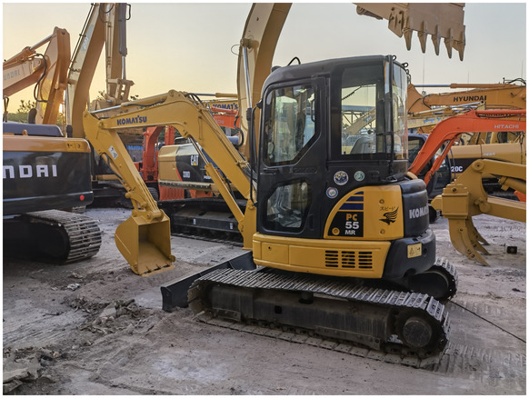 Komatsu Excavator PC55 Small Digger Machine PC 55 PC55MR-2 komatsu pc55 small 5 ton excavator for sale - Ekskavator mini: gambar 1 Komatsu Excavator PC55 Small Digger Machine PC 55 PC55MR-2 komatsu pc55 small 5 ton excavator for sale - Ekskavator mini: gambar 1