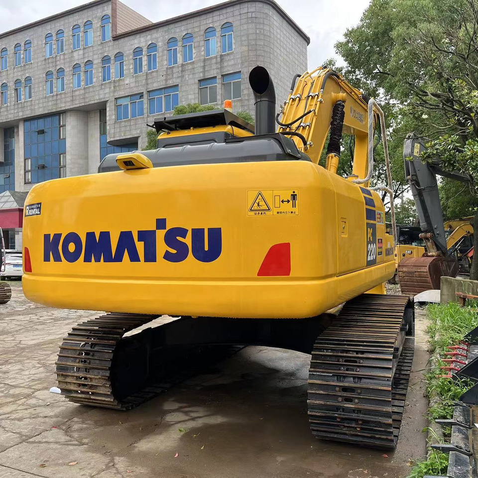 Komatsu PC 220-8 Excavator - Ekskavator perayap: gambar 1 Komatsu PC 220-8 Excavator - Ekskavator perayap: gambar 1