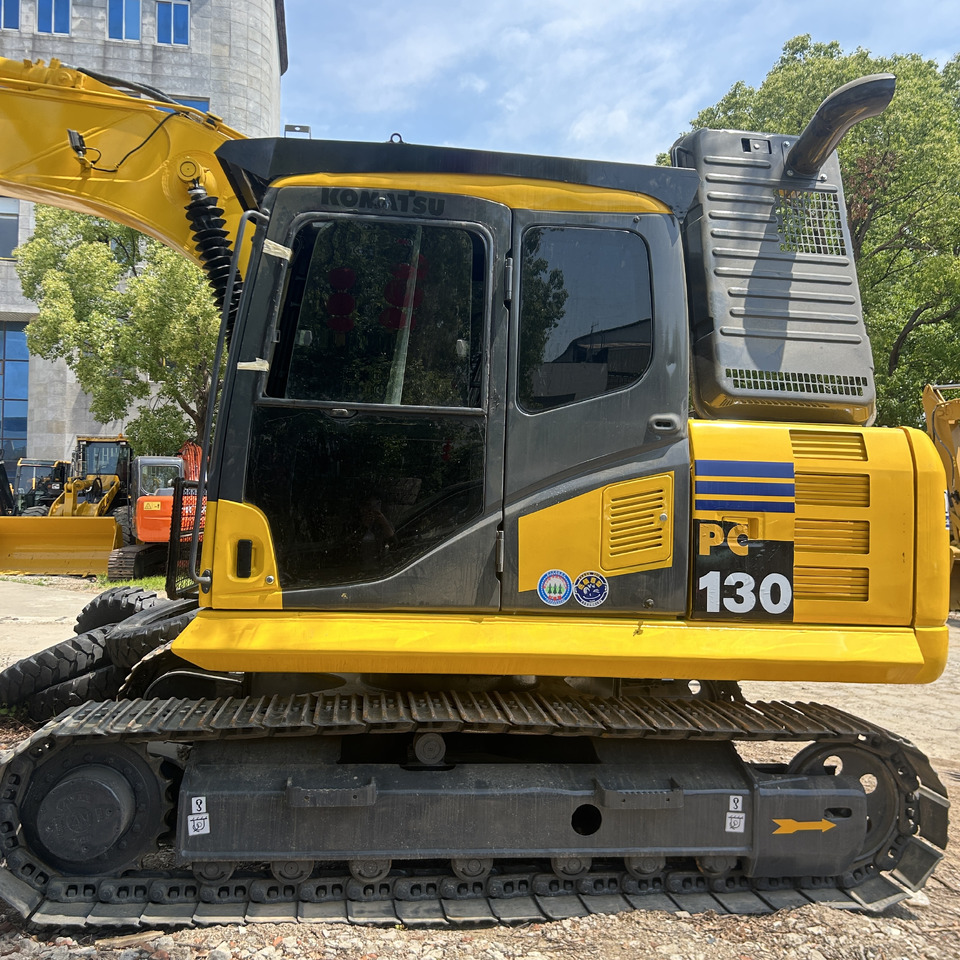 Komatsu PC130-7 Excavator - Ekskavator perayap: gambar 4 Komatsu PC130-7 Excavator - Ekskavator perayap: gambar 4
