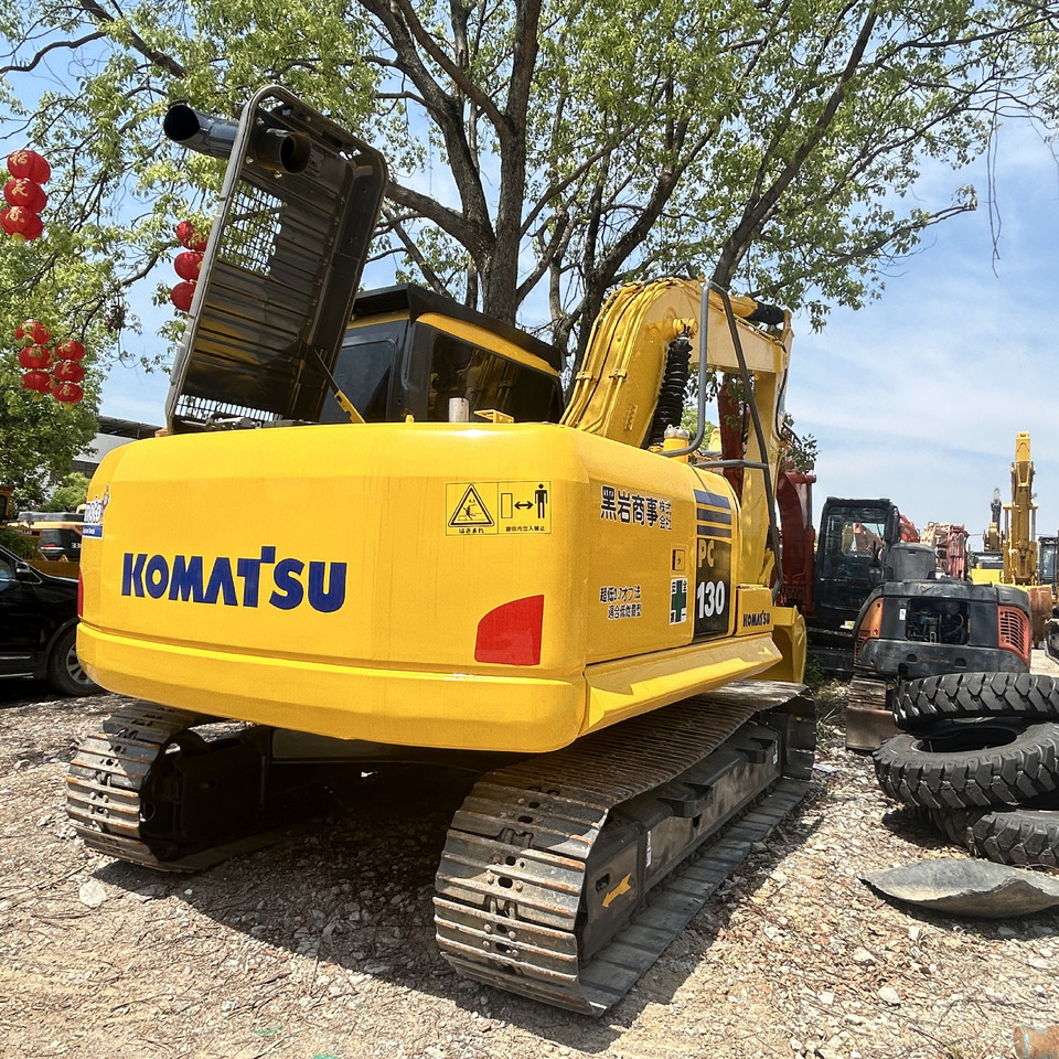 Komatsu PC130-7 Excavator - Ekskavator perayap: gambar 2 Komatsu PC130-7 Excavator - Ekskavator perayap: gambar 2
