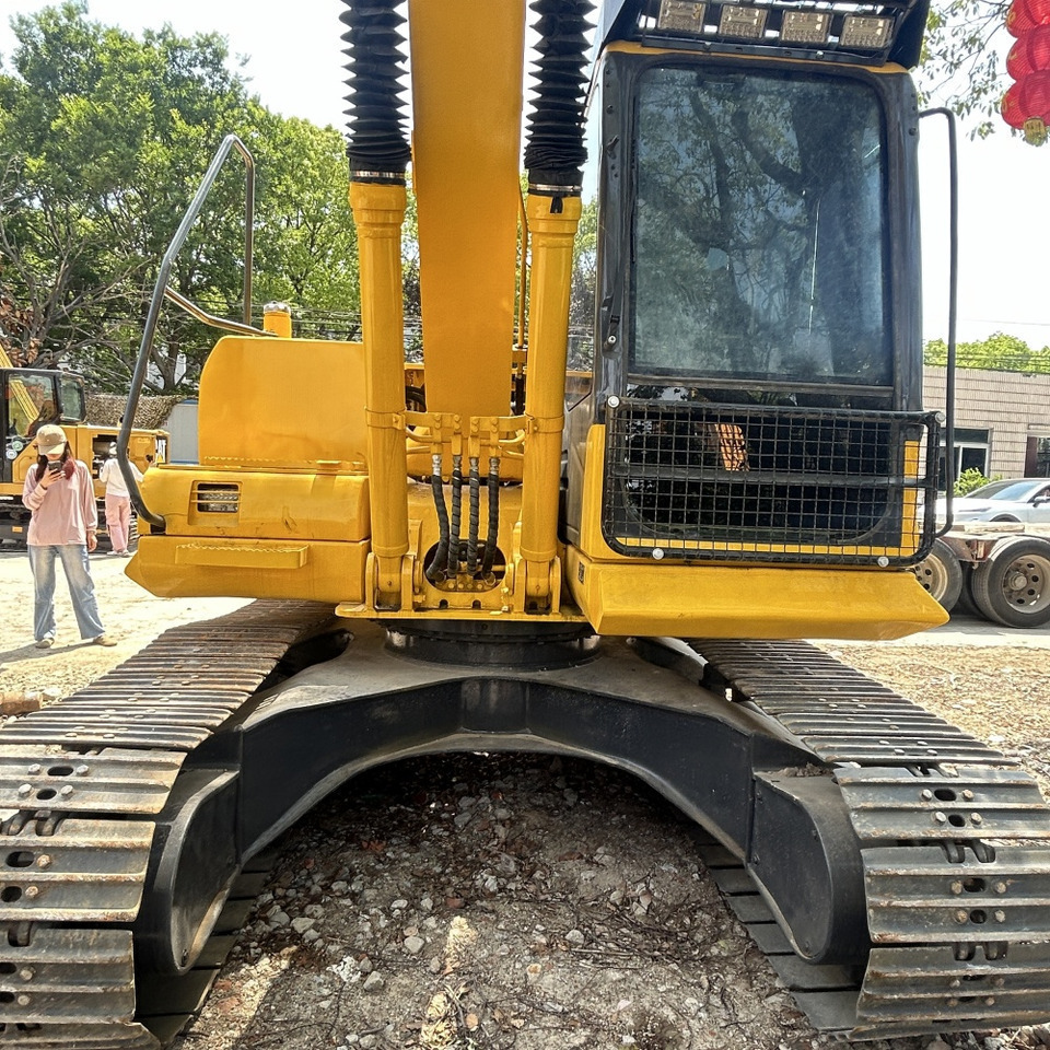 Komatsu PC130 Excavator - Ekskavator perayap: gambar 4 Komatsu PC130 Excavator - Ekskavator perayap: gambar 4