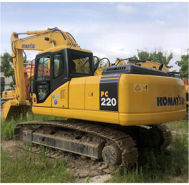 Komatsu PC220-7 - Ekskavator perayap: gambar 2 Komatsu PC220-7 - Ekskavator perayap: gambar 2