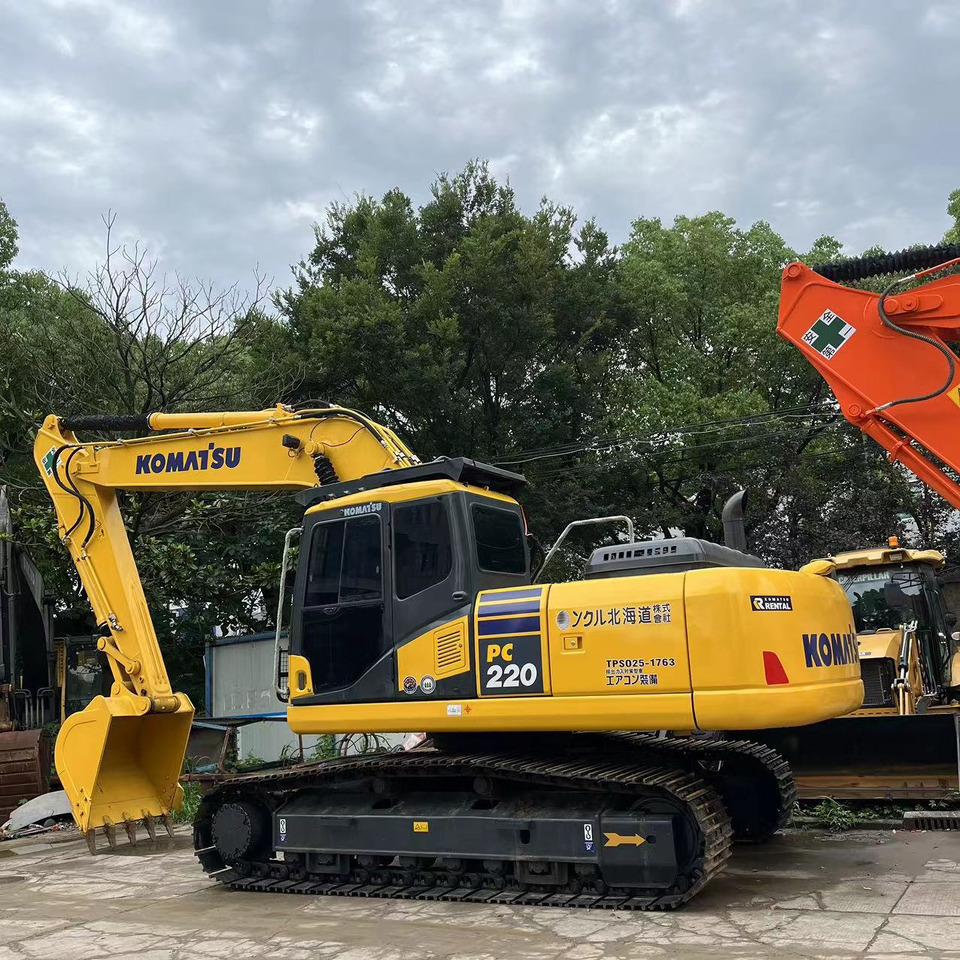 Komatsu PC220-8 Excavator - Ekskavator perayap: gambar 3 Komatsu PC220-8 Excavator - Ekskavator perayap: gambar 3