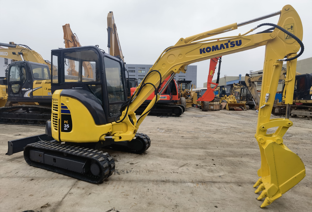 Komatsu PC35MR-3 Excavator - Ekskavator perayap: gambar 3 Komatsu PC35MR-3 Excavator - Ekskavator perayap: gambar 3