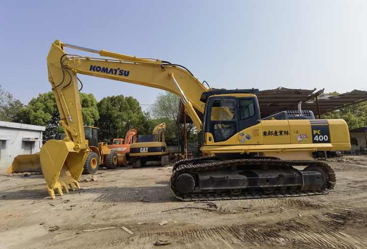 Komatsu pc400-7 excavator - Ekskavator perayap: gambar 1 Komatsu pc400-7 excavator - Ekskavator perayap: gambar 1