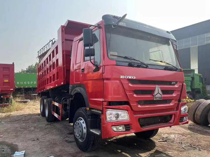 Truk jungkit Second Hand 6x4/8x4 Used Howo Tipper Dump Truck Used 10 Wheels Sinotruck Howo Dump Truck: gambar 6