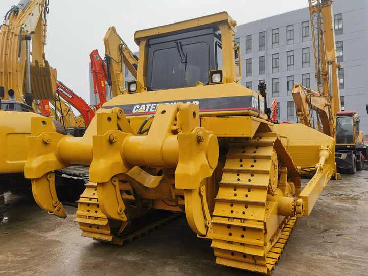 Second Hand Caterpillar CAT D7G D7R Bulldozer Used CAT D7R in stock in shanghai yard - Bulldozer: gambar 5 Second Hand Caterpillar CAT D7G D7R Bulldozer Used CAT D7R in stock in shanghai yard - Bulldozer: gambar 5