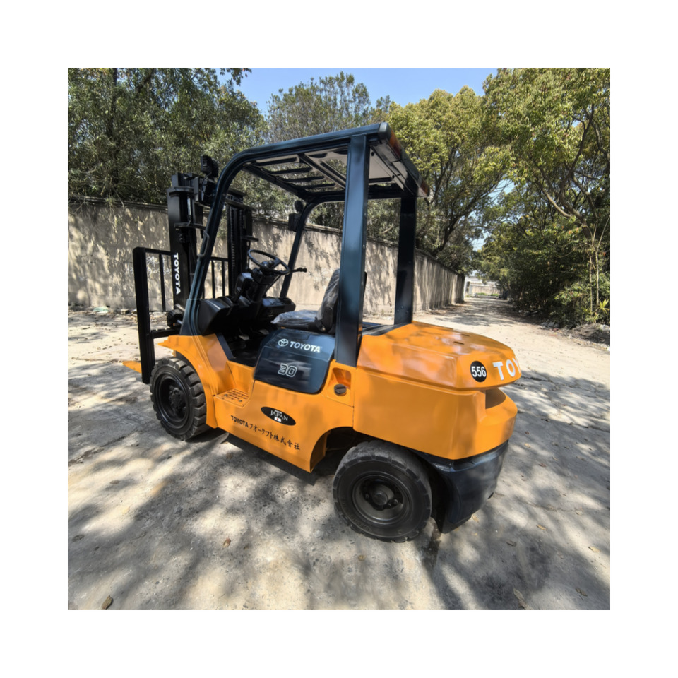 Toyota FD30 Forklift - Forklift diesel: gambar 3 Toyota FD30 Forklift - Forklift diesel: gambar 3