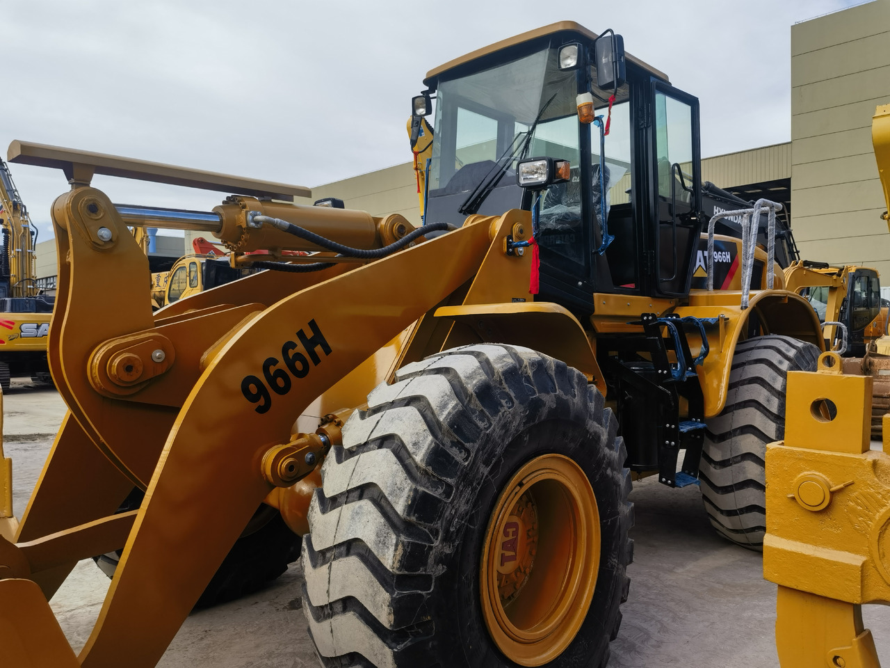 Wheel loader Used CAT 966H Wheel Loader: gambar 6
