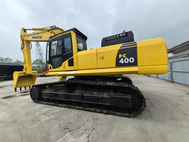 Used PC400-7 PC400-8 Komatsu excavator PC400-8 crawler excavator on stock - Ekskavator perayap: gambar 4 Used PC400-7 PC400-8 Komatsu excavator PC400-8 crawler excavator on stock - Ekskavator perayap: gambar 4