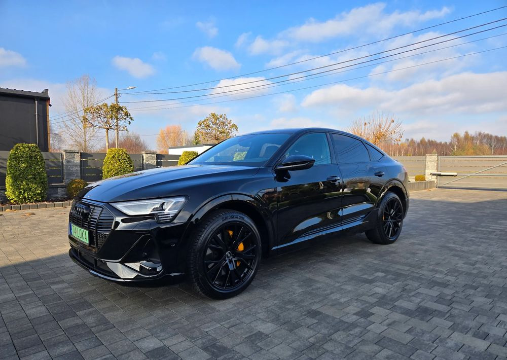 Audi e-tron 55 Quattro S Line - Mobil sedan: gambar 4 Audi e-tron 55 Quattro S Line - Mobil sedan: gambar 4