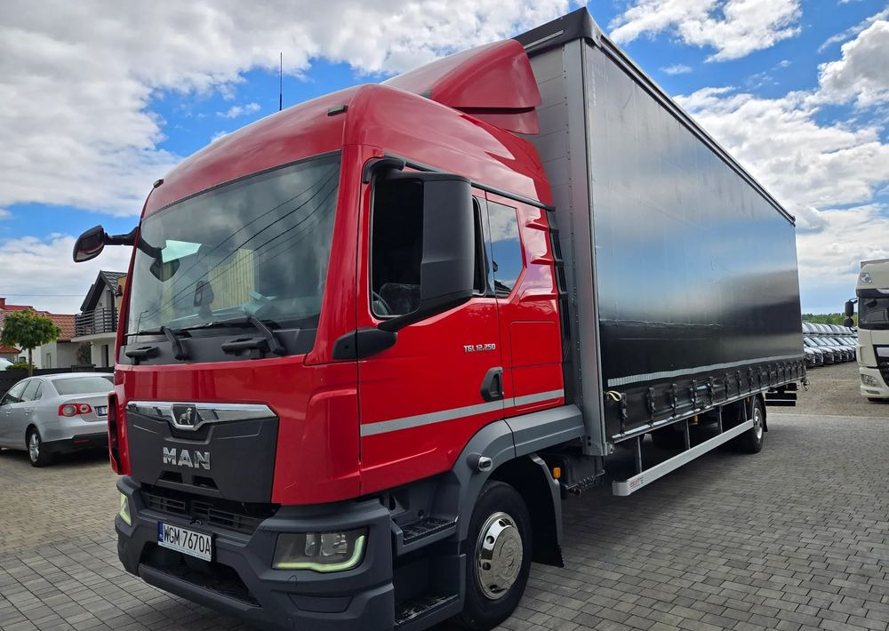 MAN TGL 12.250 - Truk dengan terpal samping: gambar 4 MAN TGL 12.250 - Truk dengan terpal samping: gambar 4