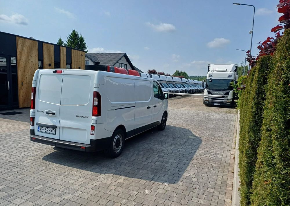 Renault Trafick - Van panel: gambar 4 Renault Trafick - Van panel: gambar 4