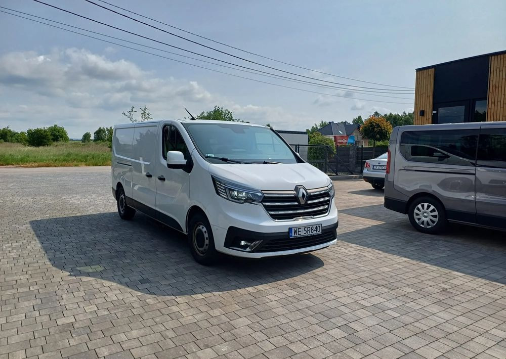 Renault Trafick - Van panel: gambar 1 Renault Trafick - Van panel: gambar 1