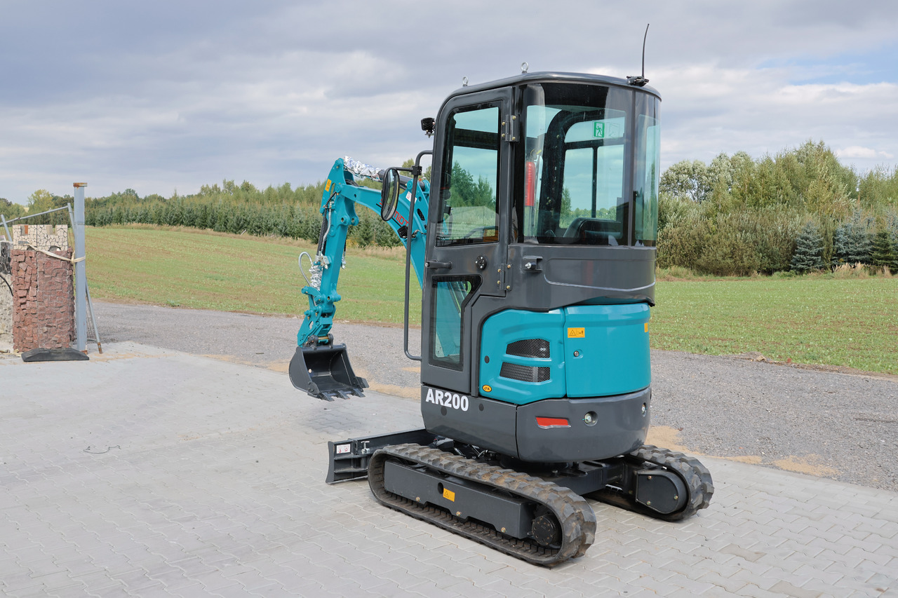 SCHMiDT AR200 - Kubota engine, Extended tracks, Swing arm - Ekskavator mini: gambar 4 SCHMiDT AR200 - Kubota engine, Extended tracks, Swing arm - Ekskavator mini: gambar 4