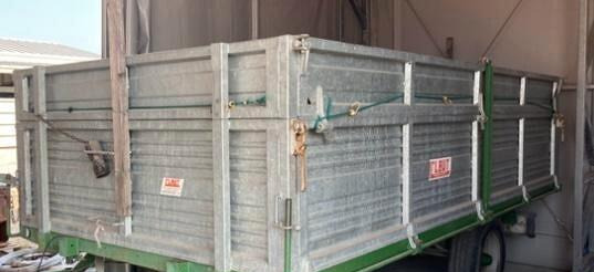 RIMORCHIO FRANCESCUTTI 40 - Trailer pertanian: gambar 2 RIMORCHIO FRANCESCUTTI 40 - Trailer pertanian: gambar 2