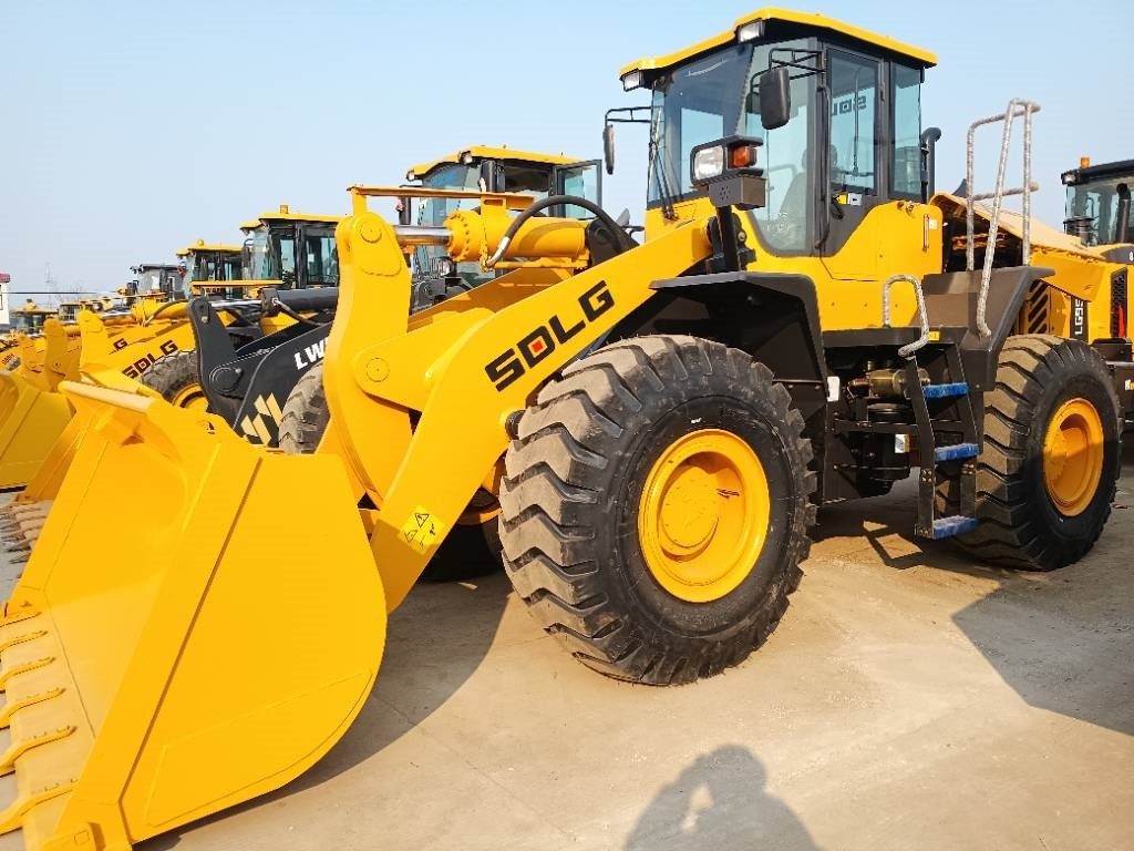 临工 956 - Wheel loader: gambar 2 临工 956 - Wheel loader: gambar 2