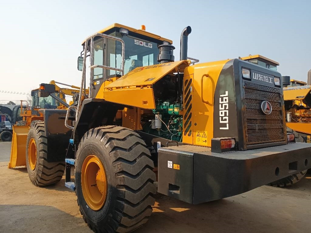 临工 956 - Wheel loader: gambar 3 临工 956 - Wheel loader: gambar 3