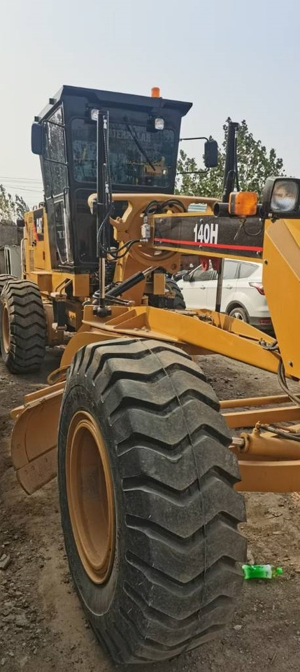 CAT 140 H - Grader: gambar 1 CAT 140 H - Grader: gambar 1