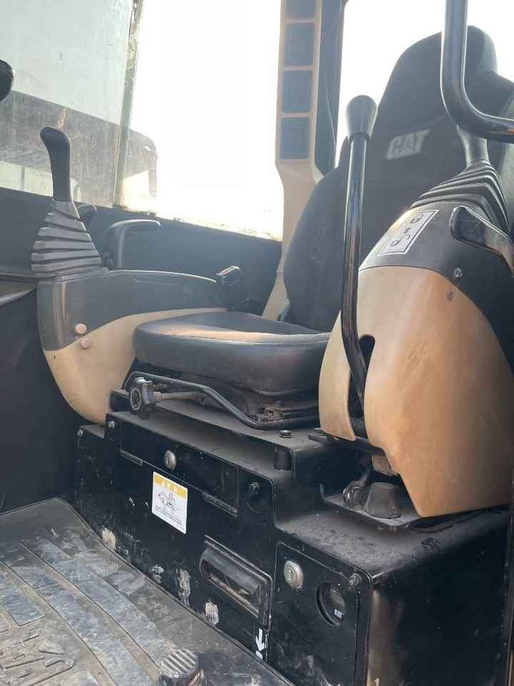 CAT 306 - Ekskavator mini: gambar 2 CAT 306 - Ekskavator mini: gambar 2