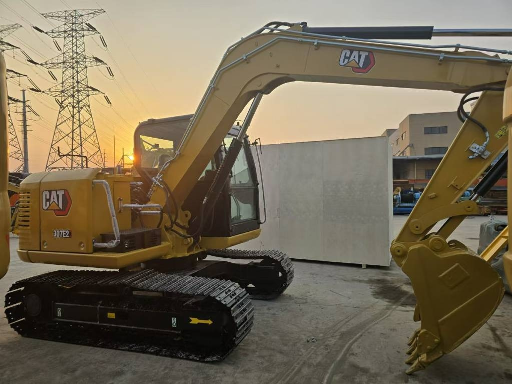 CAT 307 B - Ekskavator mini: gambar 1 CAT 307 B - Ekskavator mini: gambar 1