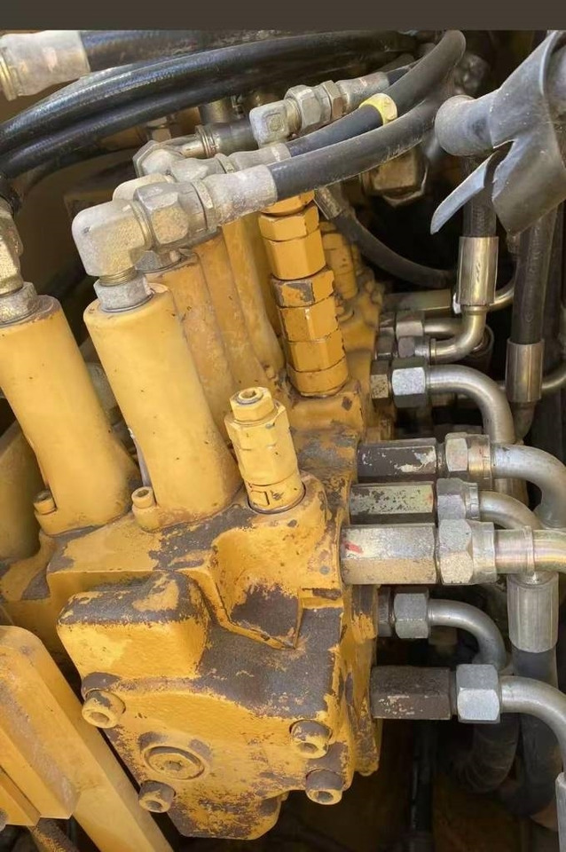 CAT 308 C - Ekskavator mini: gambar 2 CAT 308 C - Ekskavator mini: gambar 2