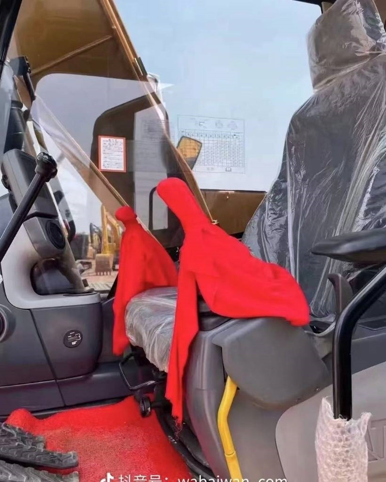 CAT 312 - Ekskavator perayap: gambar 5 CAT 312 - Ekskavator perayap: gambar 5