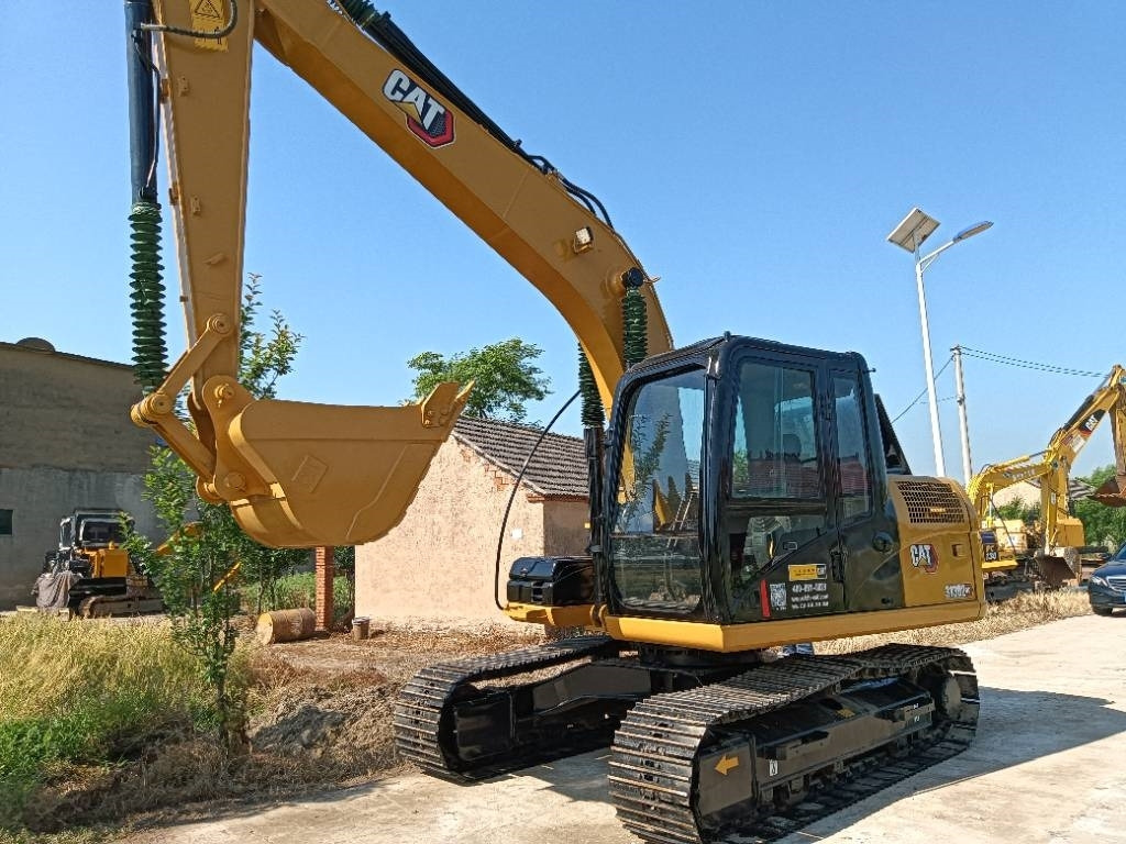 CAT 313 D - Ekskavator roda: gambar 4 CAT 313 D - Ekskavator roda: gambar 4