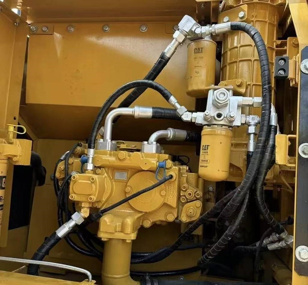 CAT 320 D - Ekskavator perayap: gambar 3 CAT 320 D - Ekskavator perayap: gambar 3