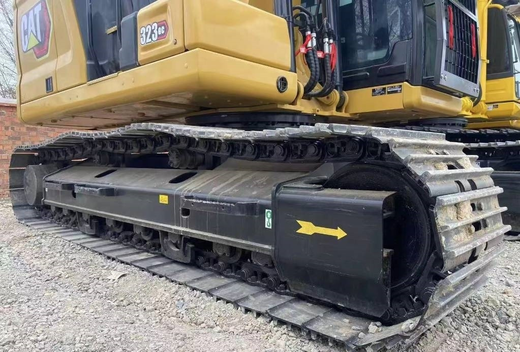 CAT 323 - Ekskavator perayap: gambar 4 CAT 323 - Ekskavator perayap: gambar 4