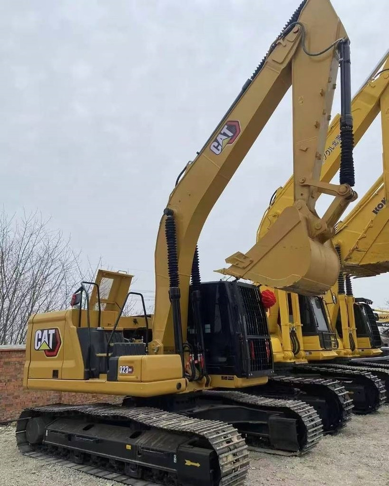 CAT 323 - Ekskavator perayap: gambar 5 CAT 323 - Ekskavator perayap: gambar 5