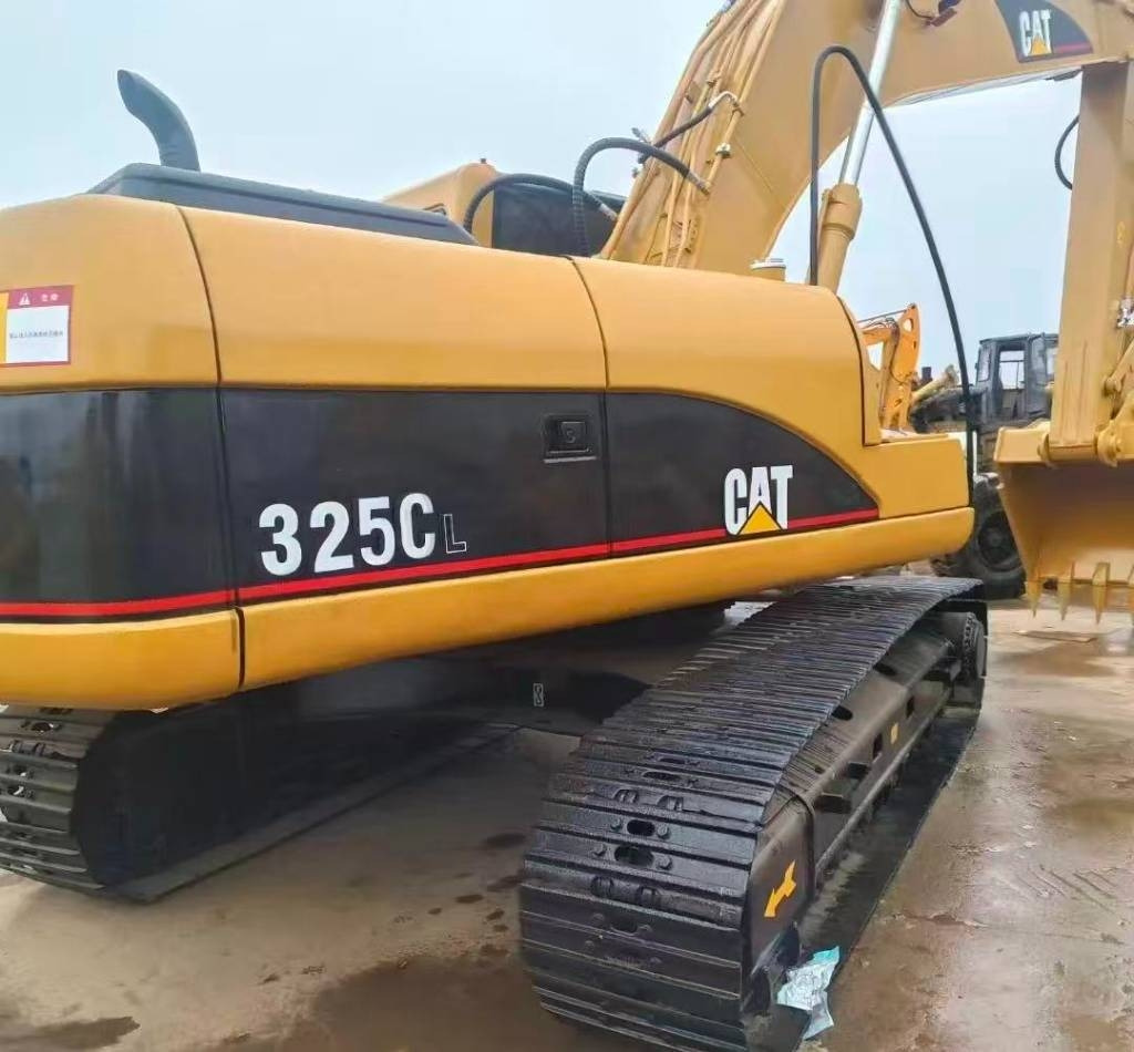 CAT 325 C - Ekskavator perayap: gambar 1 CAT 325 C - Ekskavator perayap: gambar 1