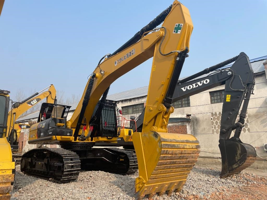CAT 340 - Ekskavator perayap: gambar 2 CAT 340 - Ekskavator perayap: gambar 2