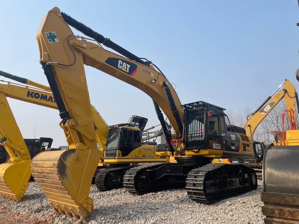 CAT 340 - Ekskavator perayap: gambar 1 CAT 340 - Ekskavator perayap: gambar 1