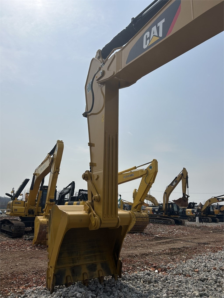 CAT 340 - Ekskavator perayap: gambar 4 CAT 340 - Ekskavator perayap: gambar 4