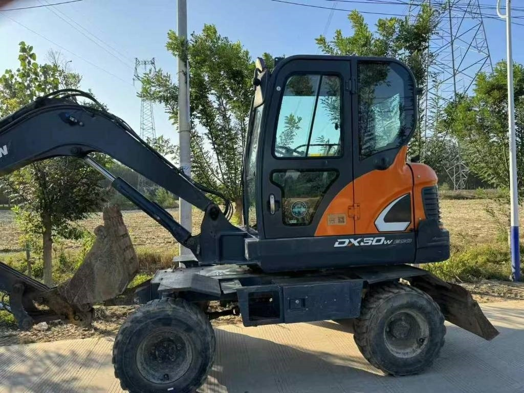 Doosan DX 60  - Ekskavator mini: gambar 4 Doosan DX 60  - Ekskavator mini: gambar 4