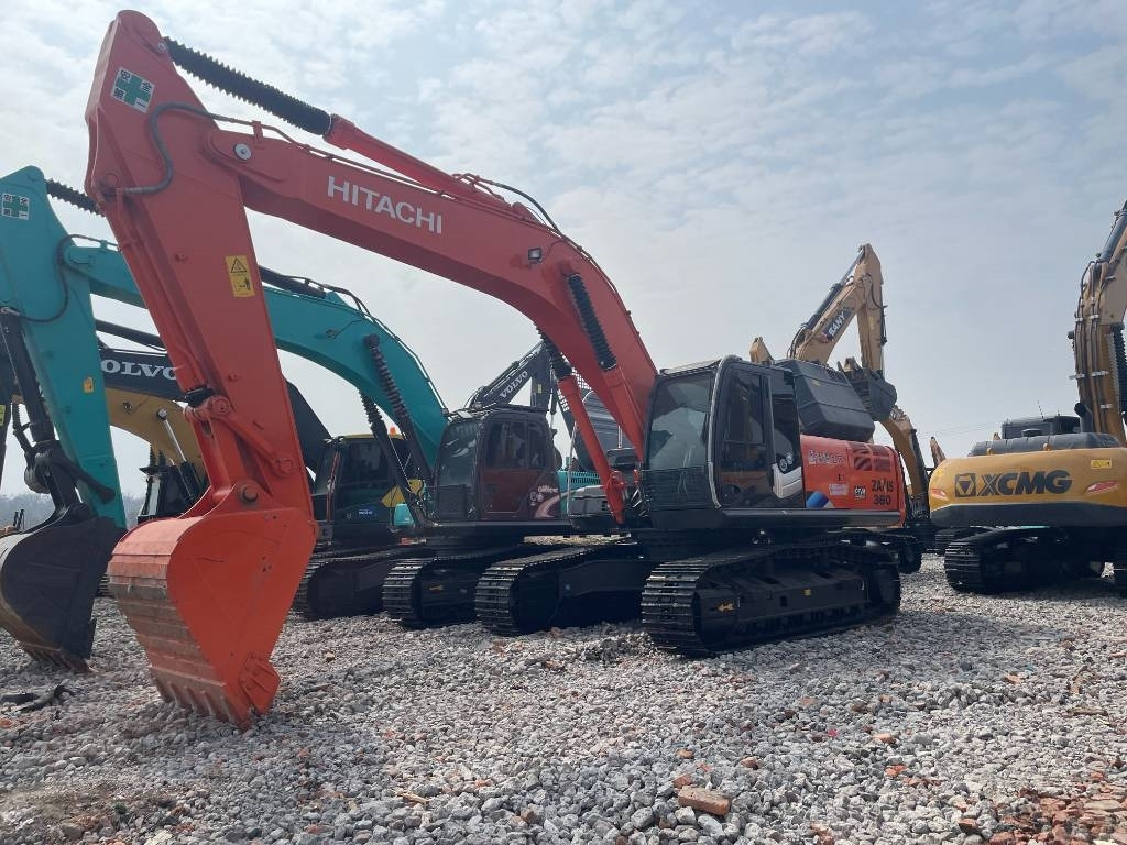 Hitachi ZAX 360 - Ekskavator perayap: gambar 1 Hitachi ZAX 360 - Ekskavator perayap: gambar 1