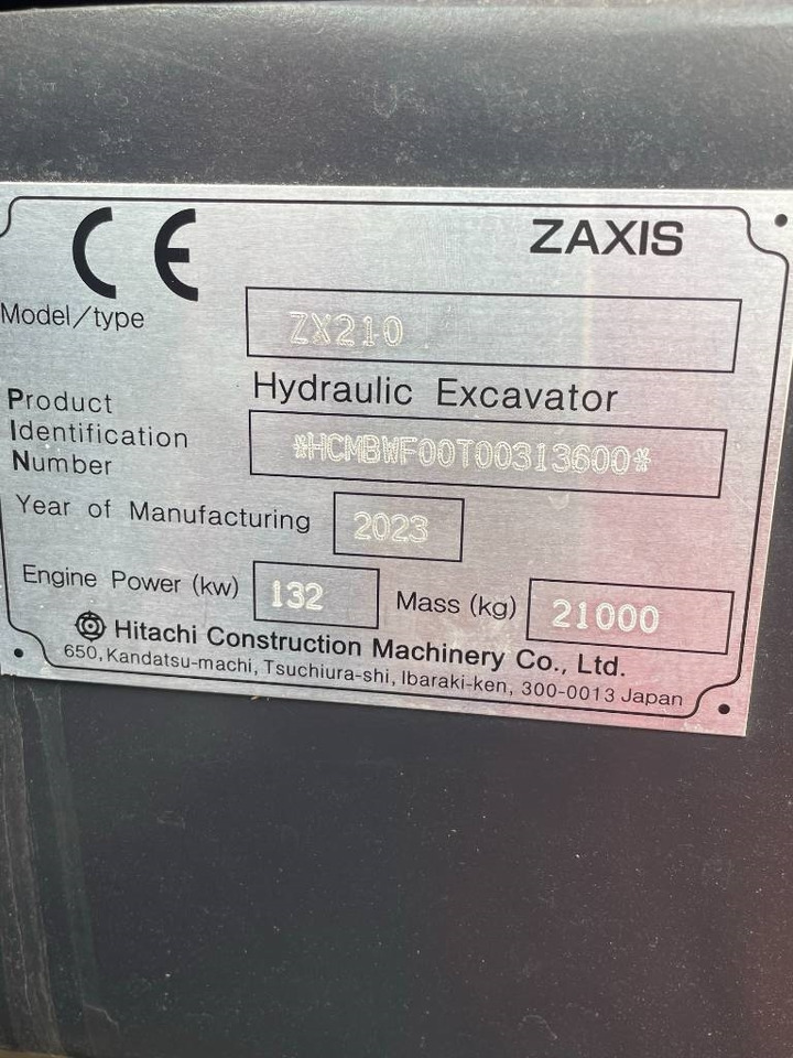 Hitachi ZX 210  - Ekskavator perayap: gambar 5 Hitachi ZX 210  - Ekskavator perayap: gambar 5