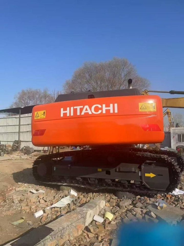 Hitachi ZX 350 - Ekskavator perayap: gambar 5 Hitachi ZX 350 - Ekskavator perayap: gambar 5