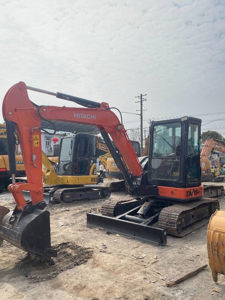 Hitachi ZX 55 - Ekskavator mini: gambar 1 Hitachi ZX 55 - Ekskavator mini: gambar 1