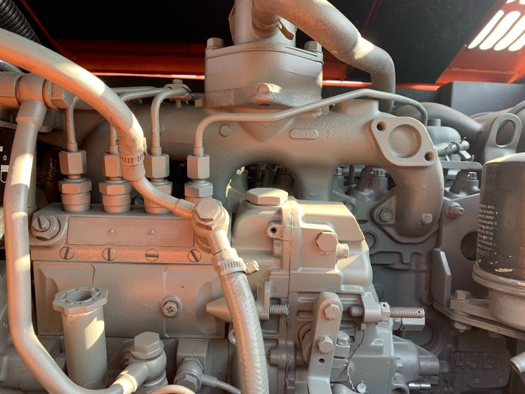 Hitachi ZX 70 - Ekskavator mini: gambar 3 Hitachi ZX 70 - Ekskavator mini: gambar 3