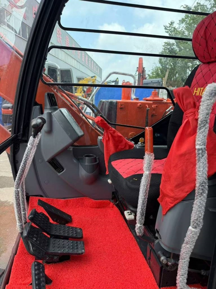 Hitachi Zaxis 60 - Ekskavator perayap: gambar 5 Hitachi Zaxis 60 - Ekskavator perayap: gambar 5