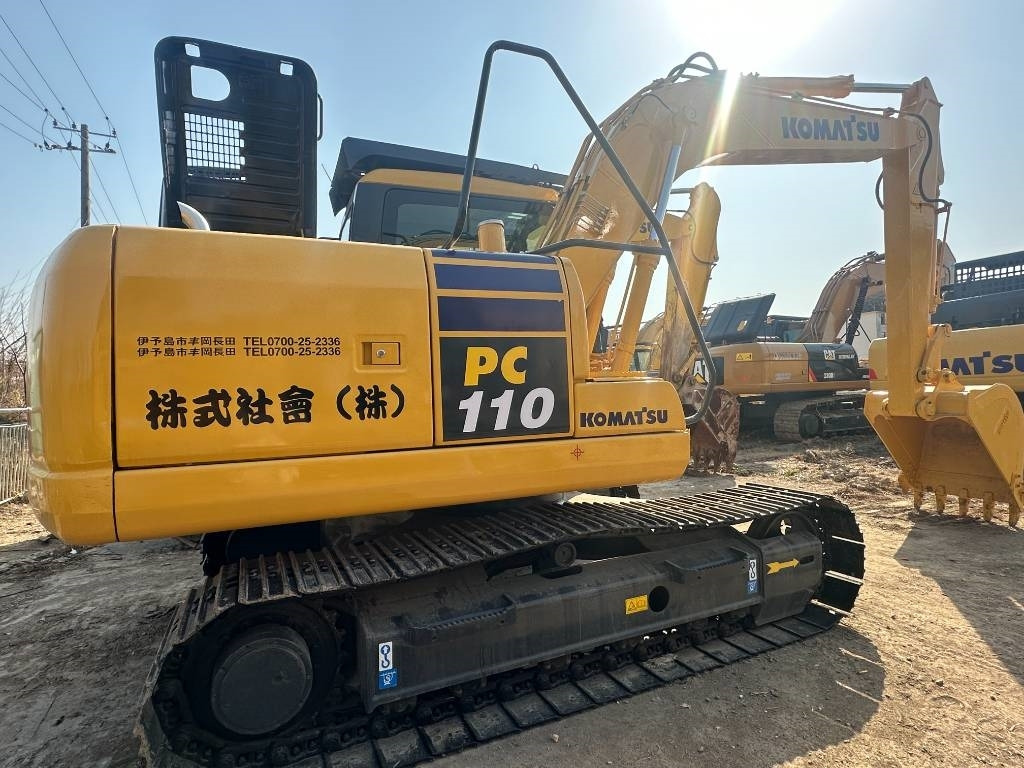 Komatsu PC 110 - Ekskavator mini: gambar 1 Komatsu PC 110 - Ekskavator mini: gambar 1