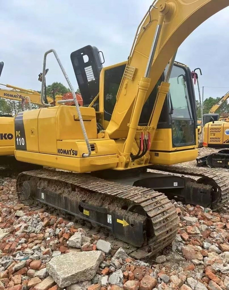 Komatsu PC 110 - Ekskavator perayap: gambar 2 Komatsu PC 110 - Ekskavator perayap: gambar 2