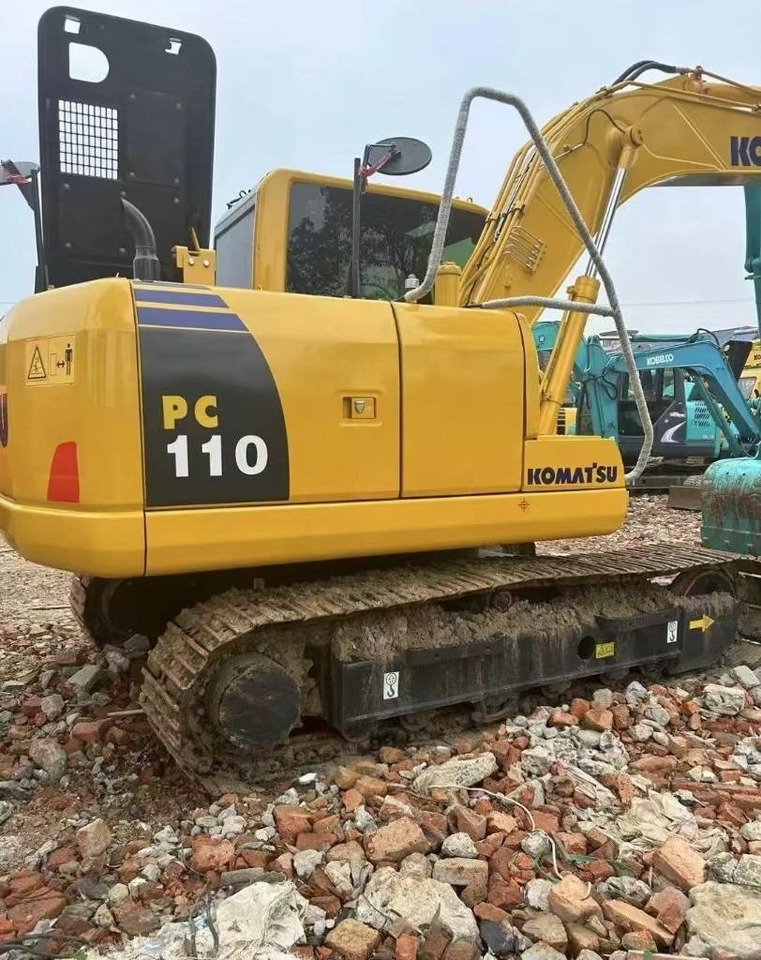 Komatsu PC 110 - Ekskavator perayap: gambar 4 Komatsu PC 110 - Ekskavator perayap: gambar 4