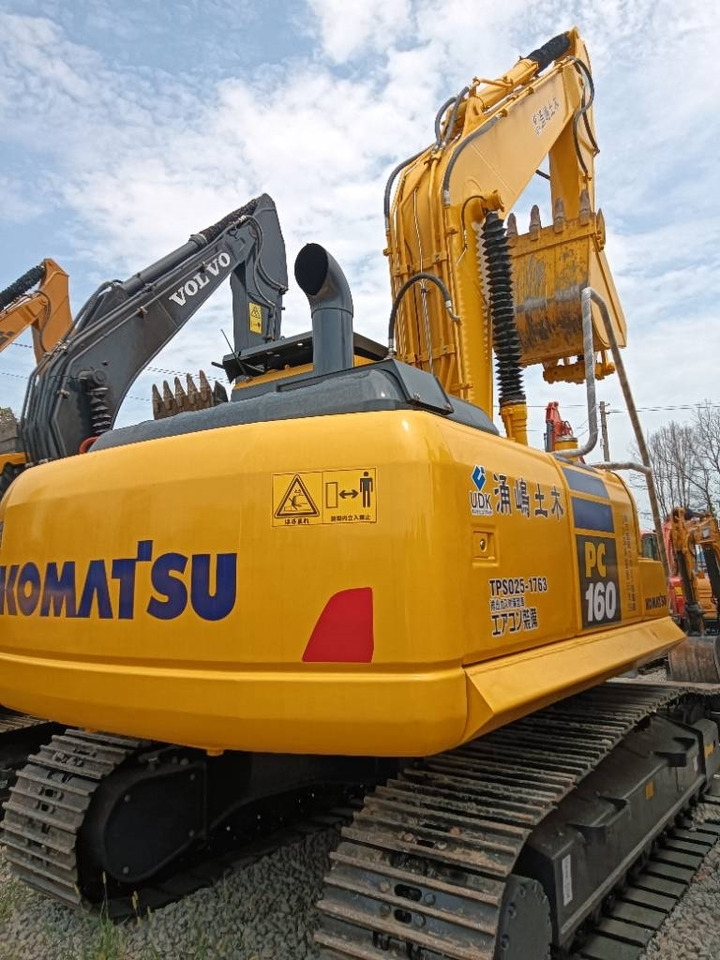 Komatsu PC 160 - Ekskavator perayap: gambar 5 Komatsu PC 160 - Ekskavator perayap: gambar 5