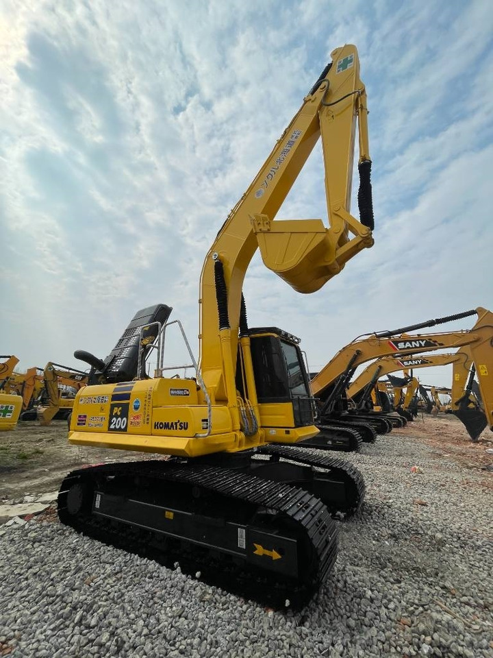 Ekskavator perayap Komatsu PC 200-8: gambar 23