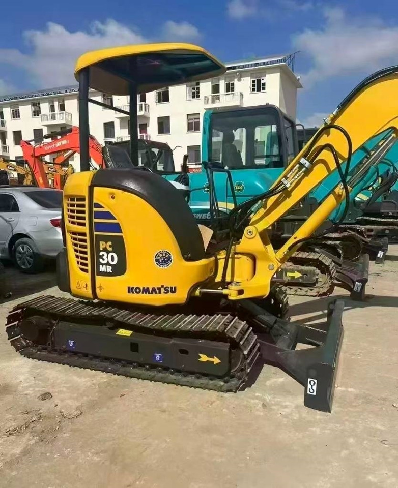 Komatsu PC 30 - Ekskavator mini: gambar 5 Komatsu PC 30 - Ekskavator mini: gambar 5